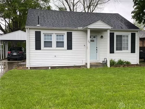 26 Wolf Ave, Englewood, OH 45322