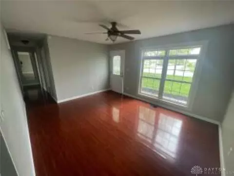 2026 Memorial Dr, Springfield, OH 45505 photo 7