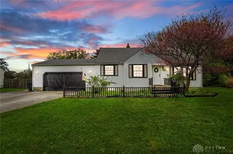 52 Waller Ave, Vandalia, OH 45377