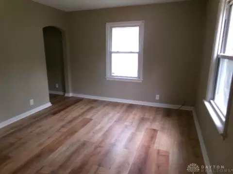 1769 Ashbrook Dr, Cincinnati, OH 45238 photo 8