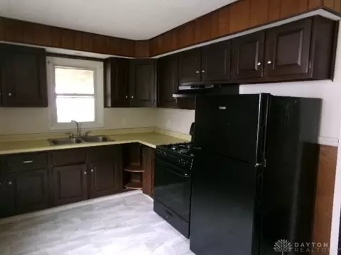 1769 Ashbrook Dr, Cincinnati, OH 45238 photo 12
