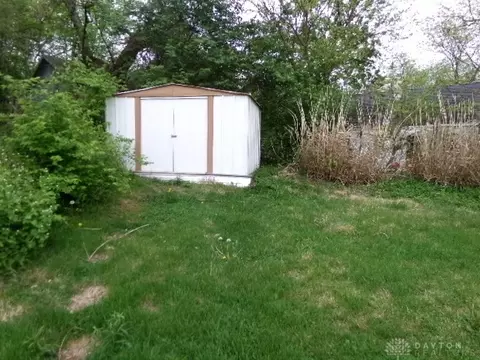 1769 Ashbrook Dr, Cincinnati, OH 45238 photo 5