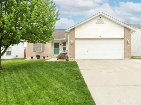 919 Kreider Ct, Trenton, OH 45067