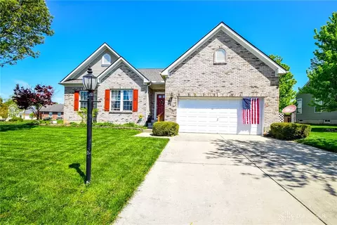 1148 Bermuda Dr, Miamisburg, OH 45342