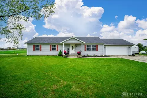 8030 E Loy Rd, Conover, OH 45317