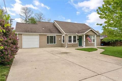26 Virginia Ave, Washington Township, OH 45458