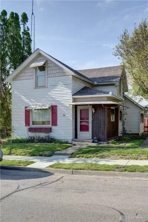 104 W High St, Pleasant Hill, OH 45359