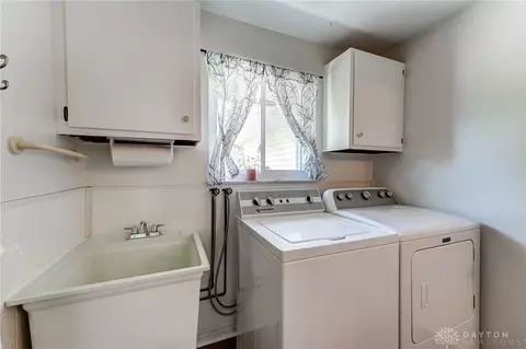 2243 Brookpark Dr, Dayton, OH 45440 photo 39