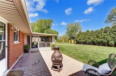 2243 Brookpark Dr, Dayton, OH 45440 photo 57