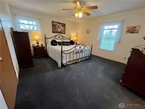 1760 Pinehurst Dr, Springfield, OH 45502 photo 13