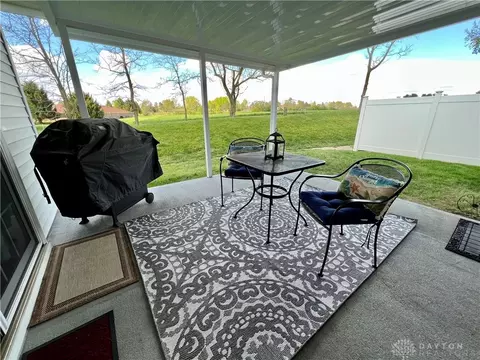 1760 Pinehurst Dr, Springfield, OH 45502 photo 23