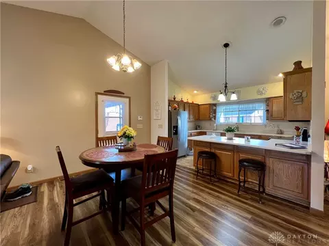 1760 Pinehurst Dr, Springfield, OH 45502 photo 7