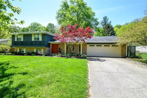 2535 Sunnywood Ct, Dayton, OH 45434