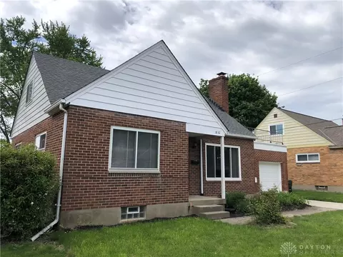 1832 Ridgemore Ave, Kettering, OH 45429 photo 2