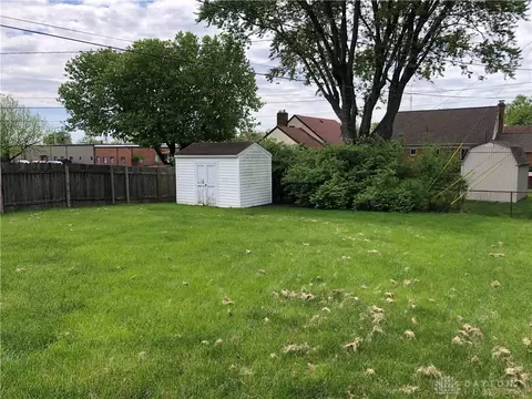 1832 Ridgemore Ave, Kettering, OH 45429 photo 4