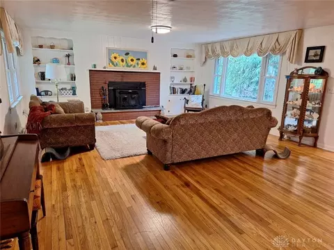 Undisclosed, Centerville, OH 45459 photo 11
