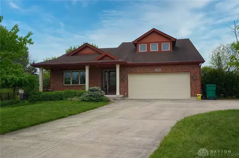 3398 Cross Creek Ct, Dayton, OH 45432