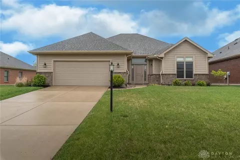 9738 Southern Belle Ct, Washington Township, OH 45458
