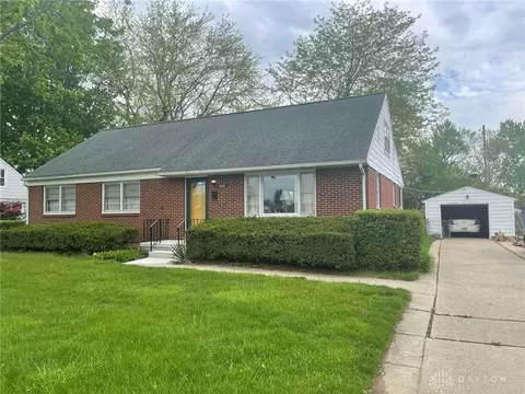 1401 Torrence Dr, Springfield, OH 45503