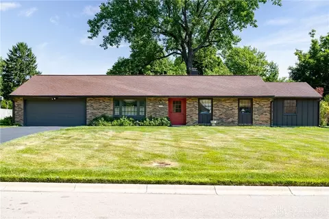 415 Ryland Ct, Dayton, OH 45459