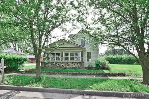 306 S Main St, Laura, OH 45337