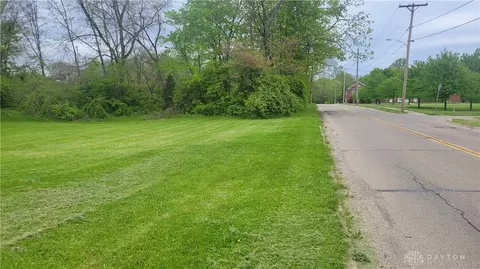 929 Brush Row Rd, Wilberforce, OH 45384 photo 2