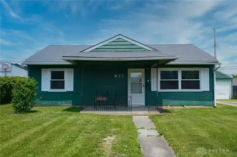 837 Roxana Dr, Vandalia, OH 45377