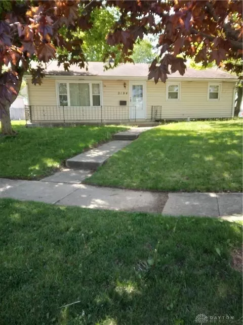 2194 Mountview Cir, Dayton, OH 45414
