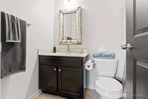 222 E 1st St, Dayton, OH 45402 photo 32