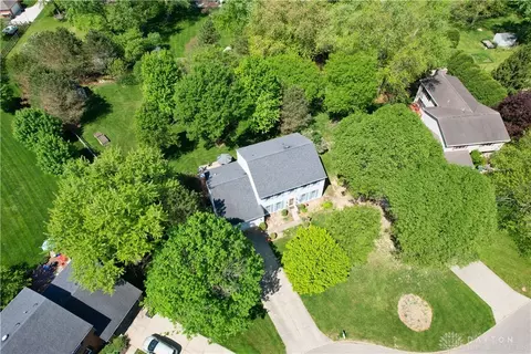 2222 Seneca Dr, Troy, OH 45373 photo 6