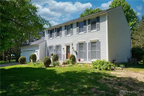 2222 Seneca Dr, Troy, OH 45373 photo 3