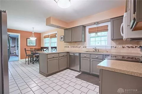 2222 Seneca Dr, Troy, OH 45373 photo 16