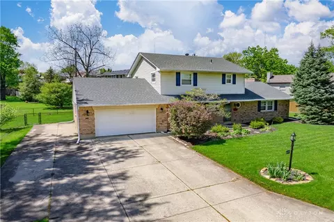 4517 Wing View Ln, Dayton, OH 45429 photo 2