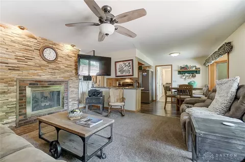 2439 Hemphill Rd, Kettering, OH 45440 photo 9