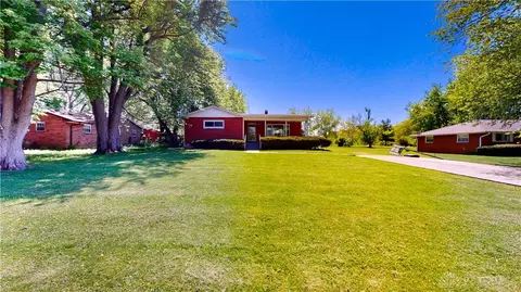 353 Turner Dr, Lebanon, OH 45036