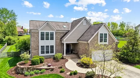 7996 Kingfisher Ln, West Chester, OH 45069