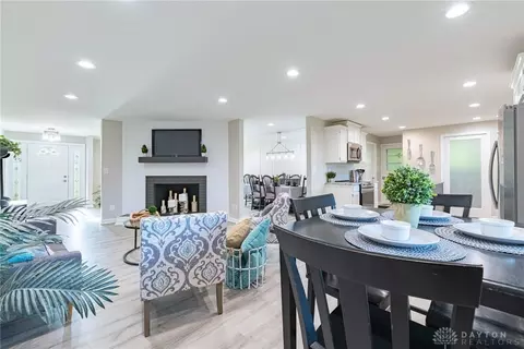 6026 Waterloo Rd, Washington Township, OH 45459 photo 16