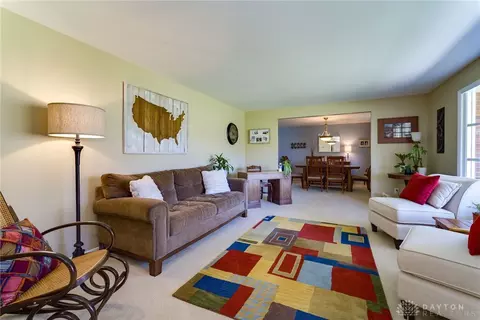 7655 Rolling Oak Dr, Centerville, OH 45459 photo 7