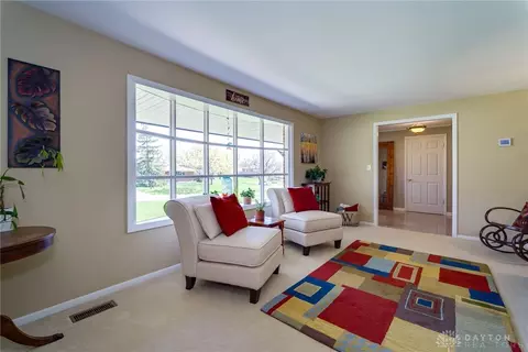 7655 Rolling Oak Dr, Centerville, OH 45459 photo 10