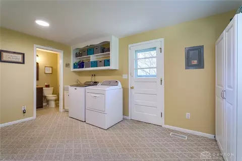 7655 Rolling Oak Dr, Centerville, OH 45459 photo 25