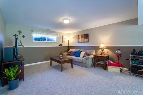 7655 Rolling Oak Dr, Centerville, OH 45459 photo 40