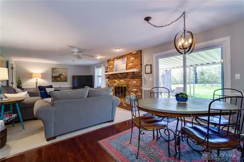 7655 Rolling Oak Dr, Centerville, OH 45459 photo 18
