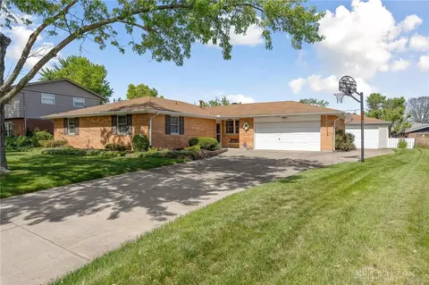 1012 Skyview Dr, Dayton, OH 45449