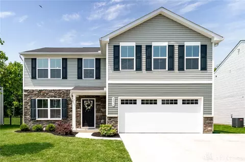 2676 Kingman Dr, Xenia, OH 45385