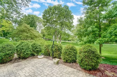 4473 Doornock Ct, Kettering, OH 45429 photo 59