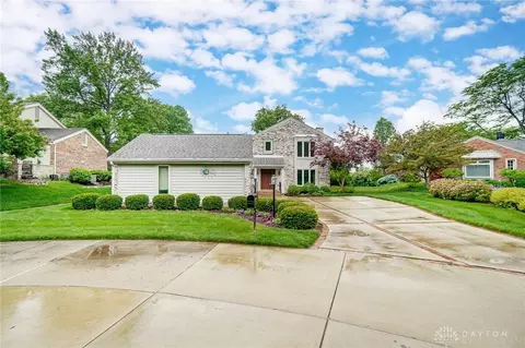 4473 Doornock Ct, Kettering, OH 45429 photo 4