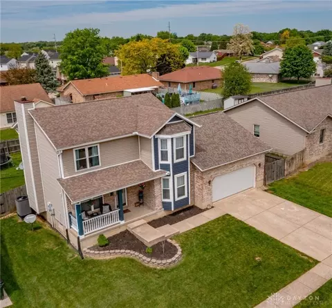 2628 Childers Dr, Xenia, OH 45385
