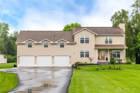 5795 New Carlisle Pike, Springfield, OH 45504