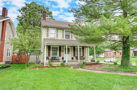 410 Aberdeen Dr, Middletown, OH 45042