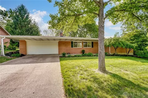 140 Whisman Dr, Middletown, OH 45042